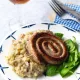 Potée de pommes de terre  aux poireaux & aux lardons, saucisse de campagne.