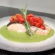 Pavé de saumon sauce crémeuse au Basilic frais, Tomates cerises rôties, tagliatelle.