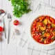 Courge de Nice farcie à la Viande, sauce tomates & Pâtes Grecques.