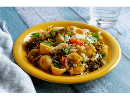 Orecchiette à la saucisse Italienne, sauce crèmée aux brocoli et tomates cerises.