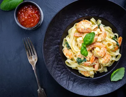 Spaghetti aux Scampis à la crème d'ail & persil