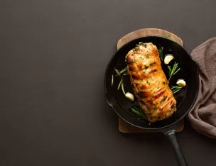 Lapin à la moutarde, gratin Dauphinois, chicon braisé & brocolis