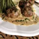 Véritables Boulets Liégeois , Purée de pommes de terre au beurre.